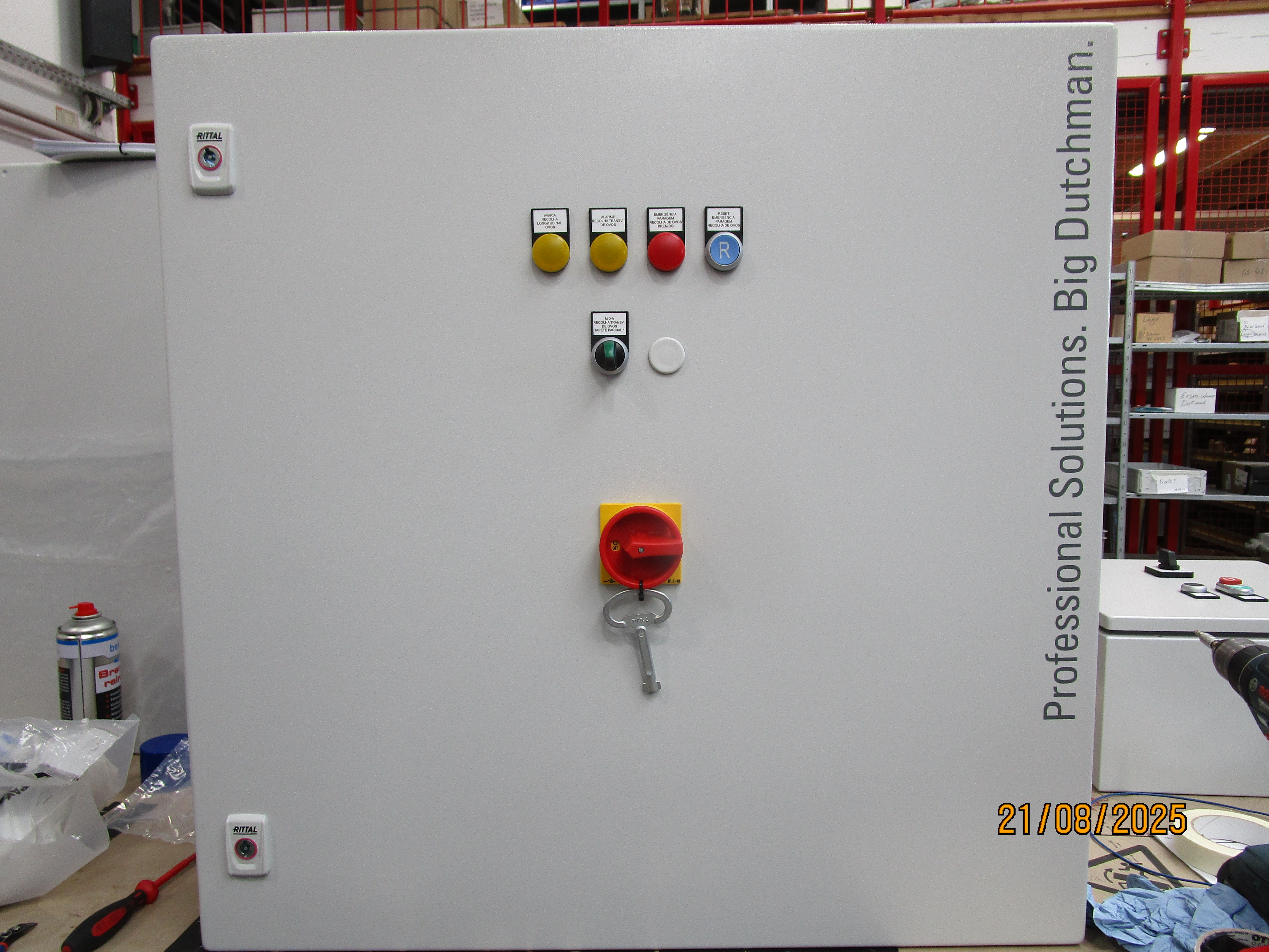 Control cabinet f/Zezerovo egg cross collection